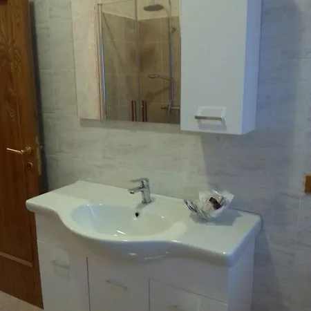 Oda ve Kahvaltı La Romitella